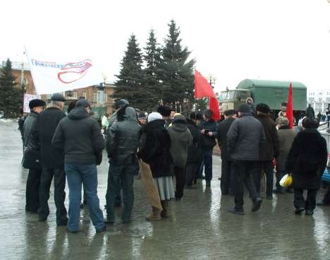 Митинг ОГО. На проходе