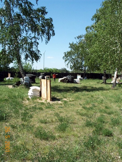 Журналисты. Пейнтбол. Укрытие.