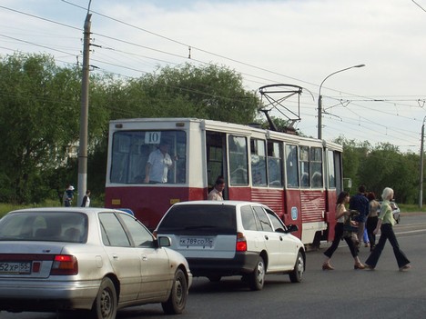 Остановка "Проспект Комарова"