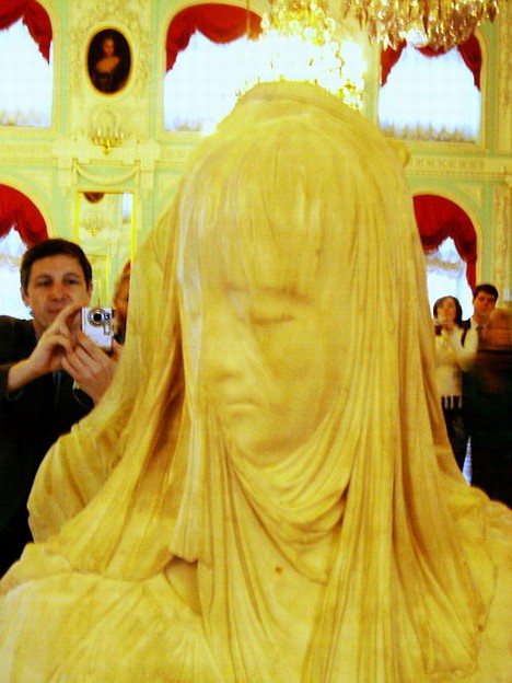 Мраморная вуаль