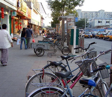 Тротуар - место парковки