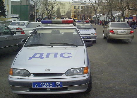 Только для членов партии и сочувствующих