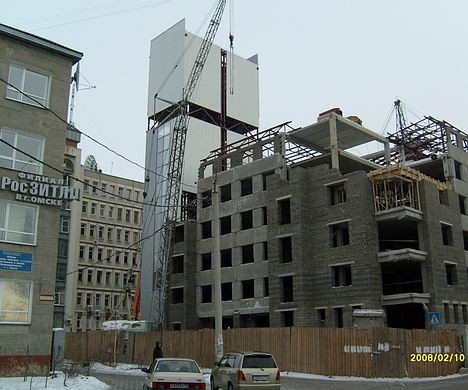 Башня в стиле хайтек